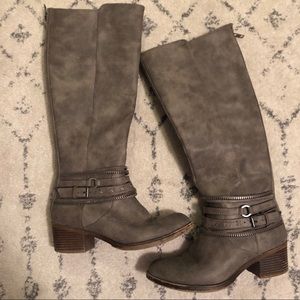 Maurices Grey Moto boot